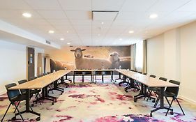 Novotel Saclay